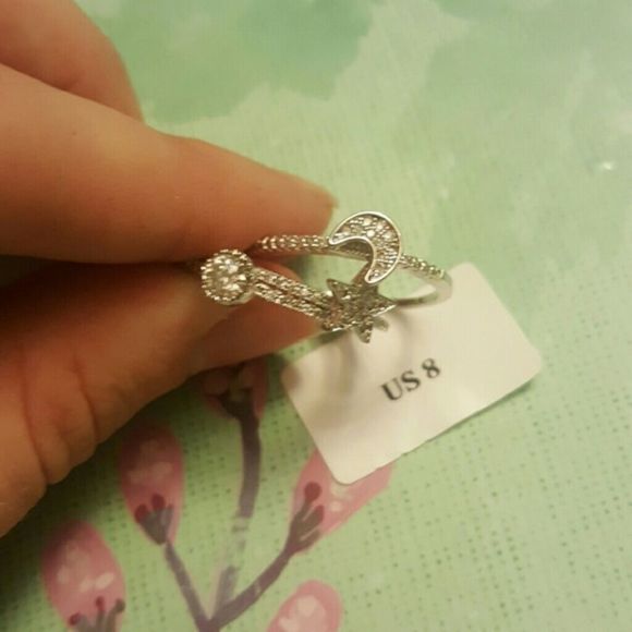 Silver Plated Stackable GORGEOUS Rings - Picture 3 of 4